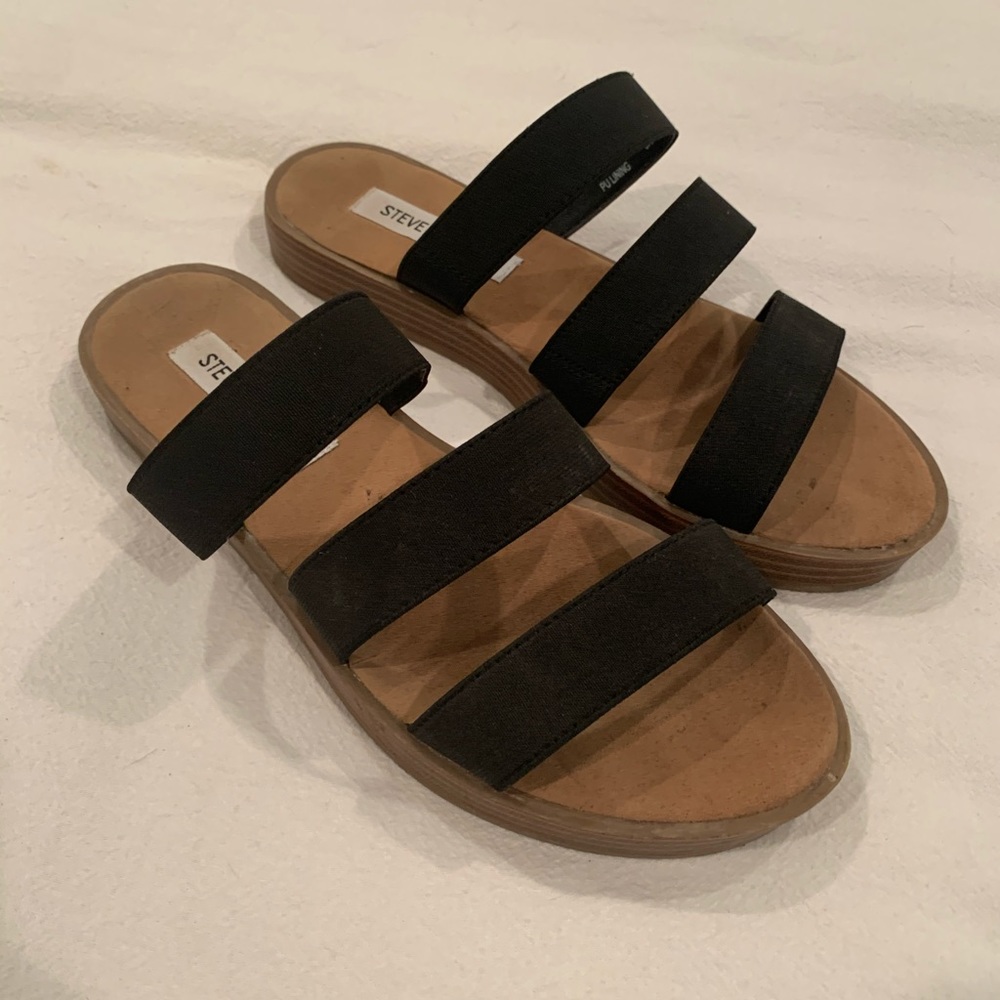 Steve Madden Pascal Slides